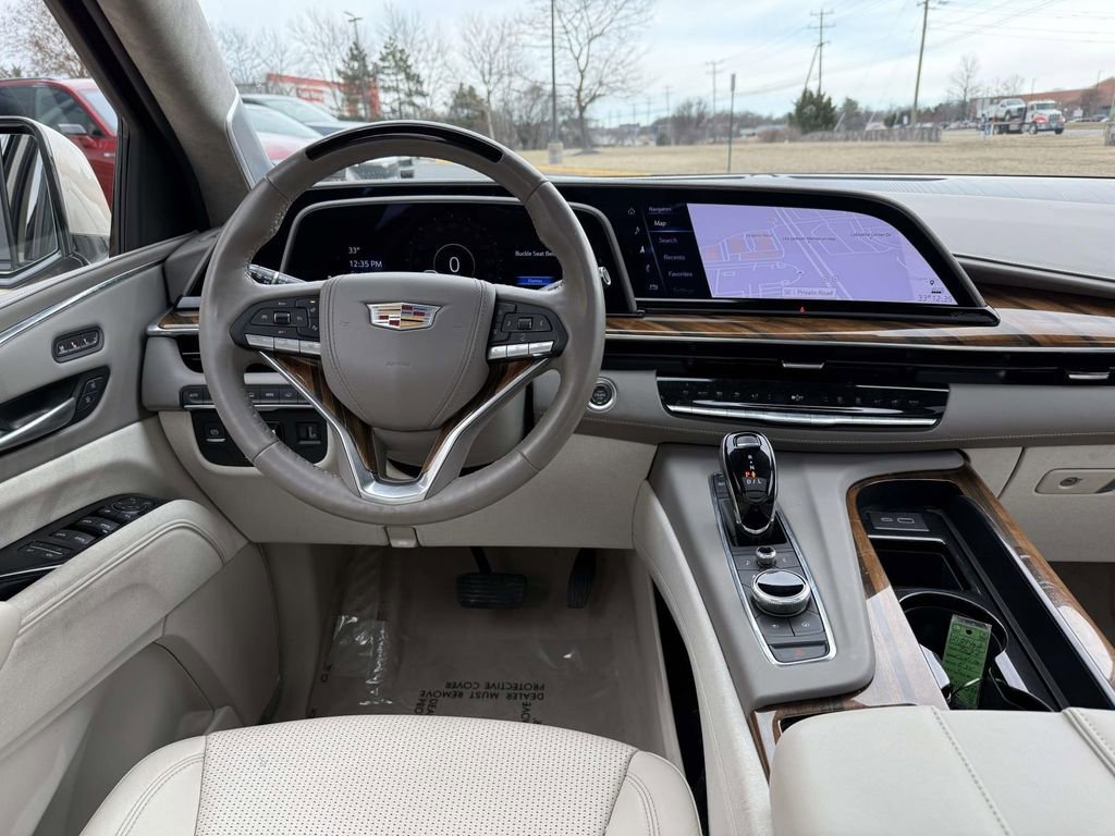 Certified 2024 Cadillac Escalade ESV Sport Platinum w/ LPO, ONYX Package image 8