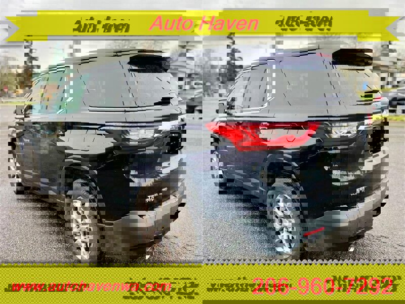 Used 2018 Chevrolet Traverse LS image 7