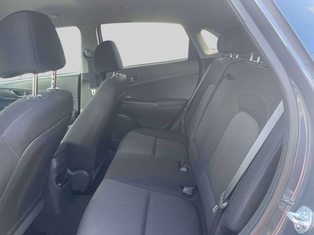 Used 2023 Hyundai Kona SEL image 12