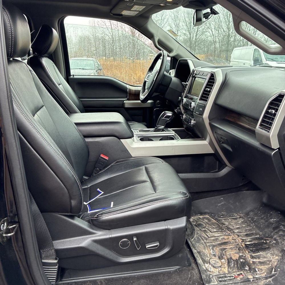 Used 2018 Ford F150 Lariat w/ Equipment Group 502A Luxury AWD/4WD image 6