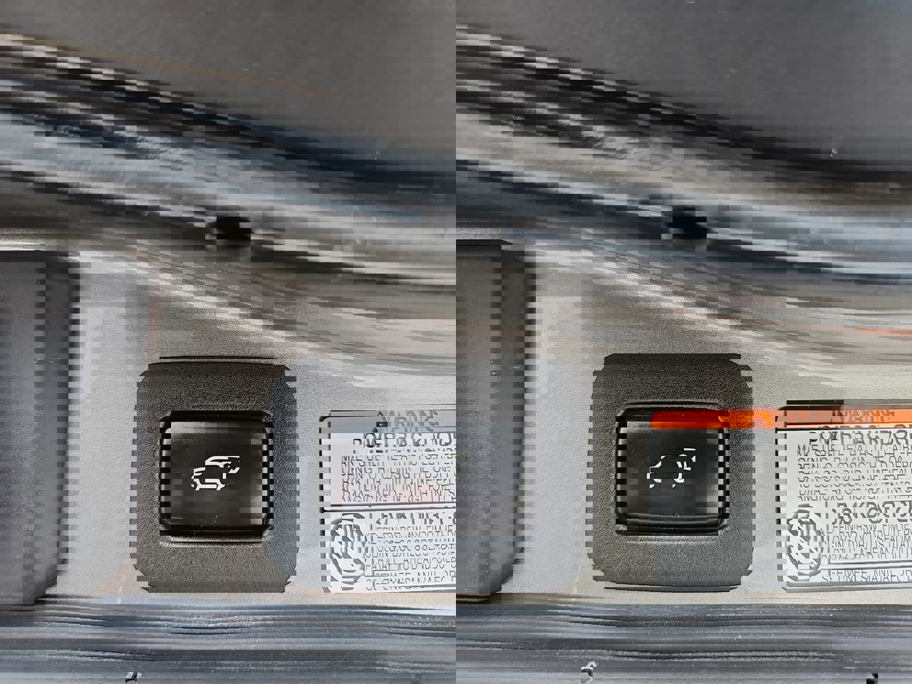 Used 2016 Lexus LX 570 4WD w/ Luxury Package image 18