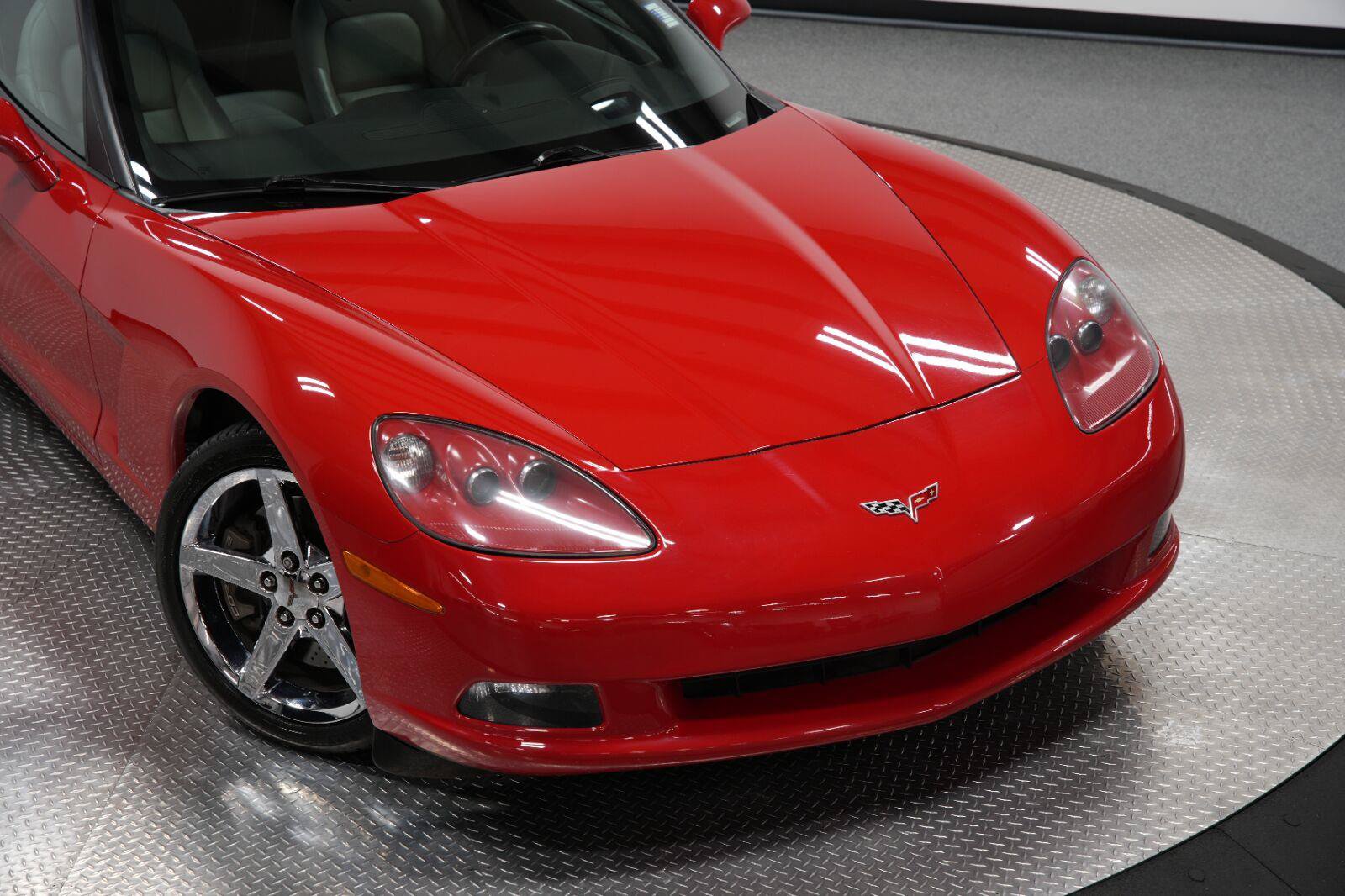 Used 2007 Chevrolet Corvette Coupe w/ Preferred Equipment Group RWD image 61