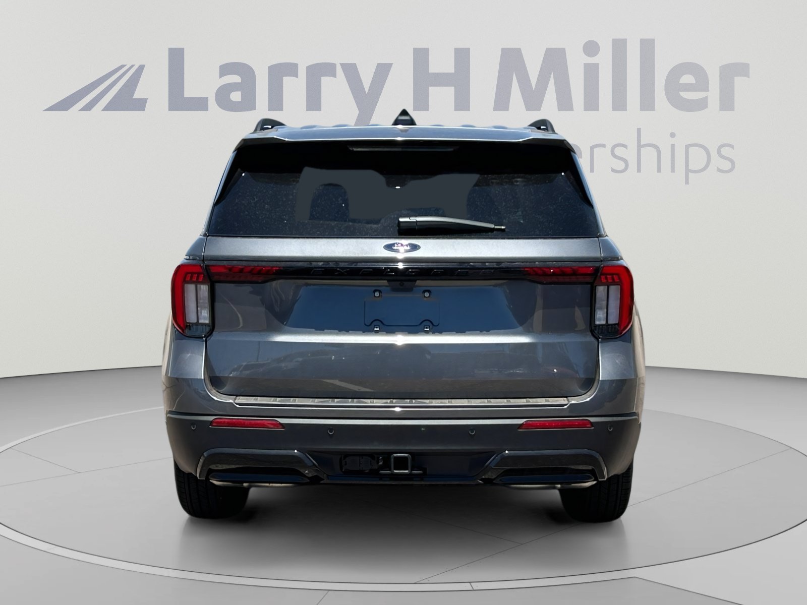 New 2026 Ford Explorer ST-Line RWD image 4