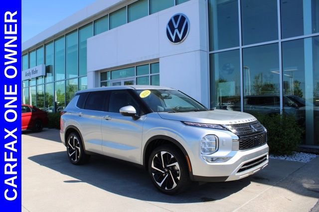 Used 2023 Mitsubishi Outlander SE
