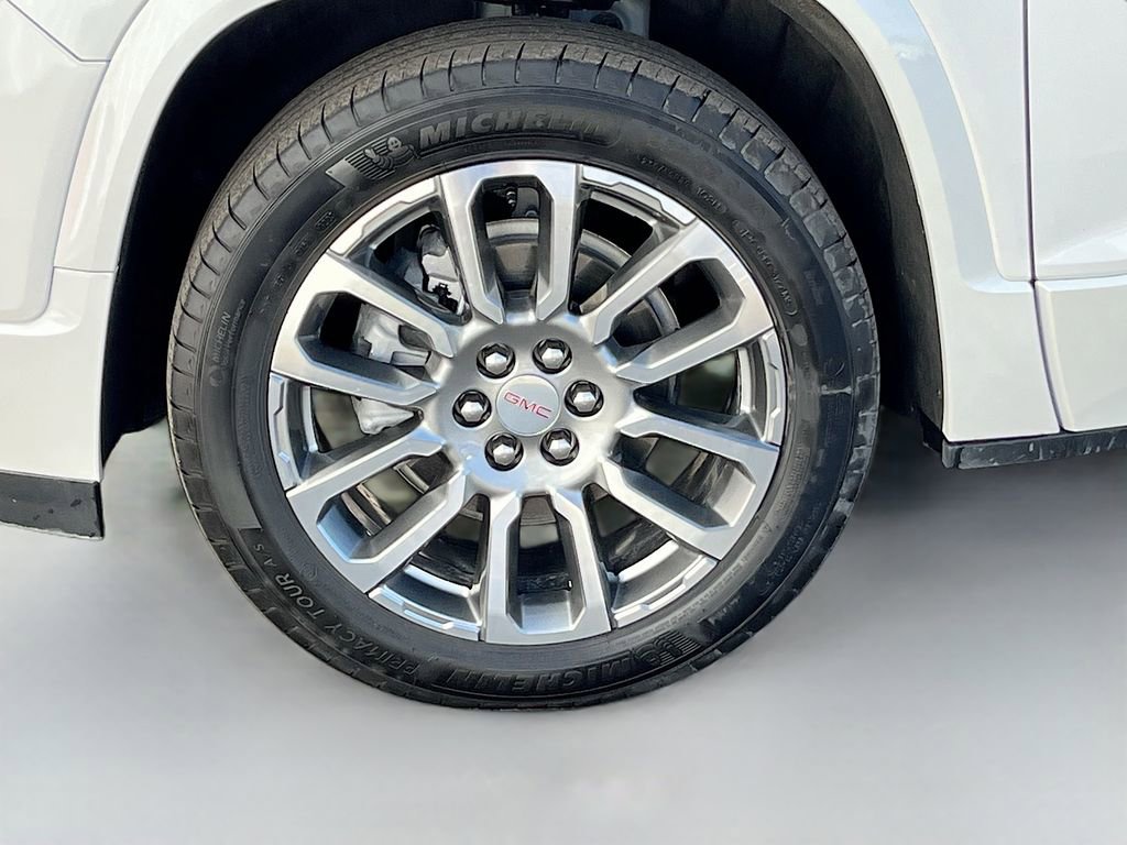 Used 2023 GMC Acadia Denali w/ Denali Ultimate Package image 35