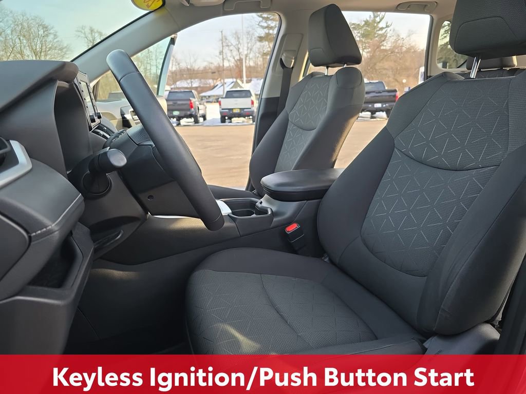 Certified 2021 Toyota RAV4 XLE image 19