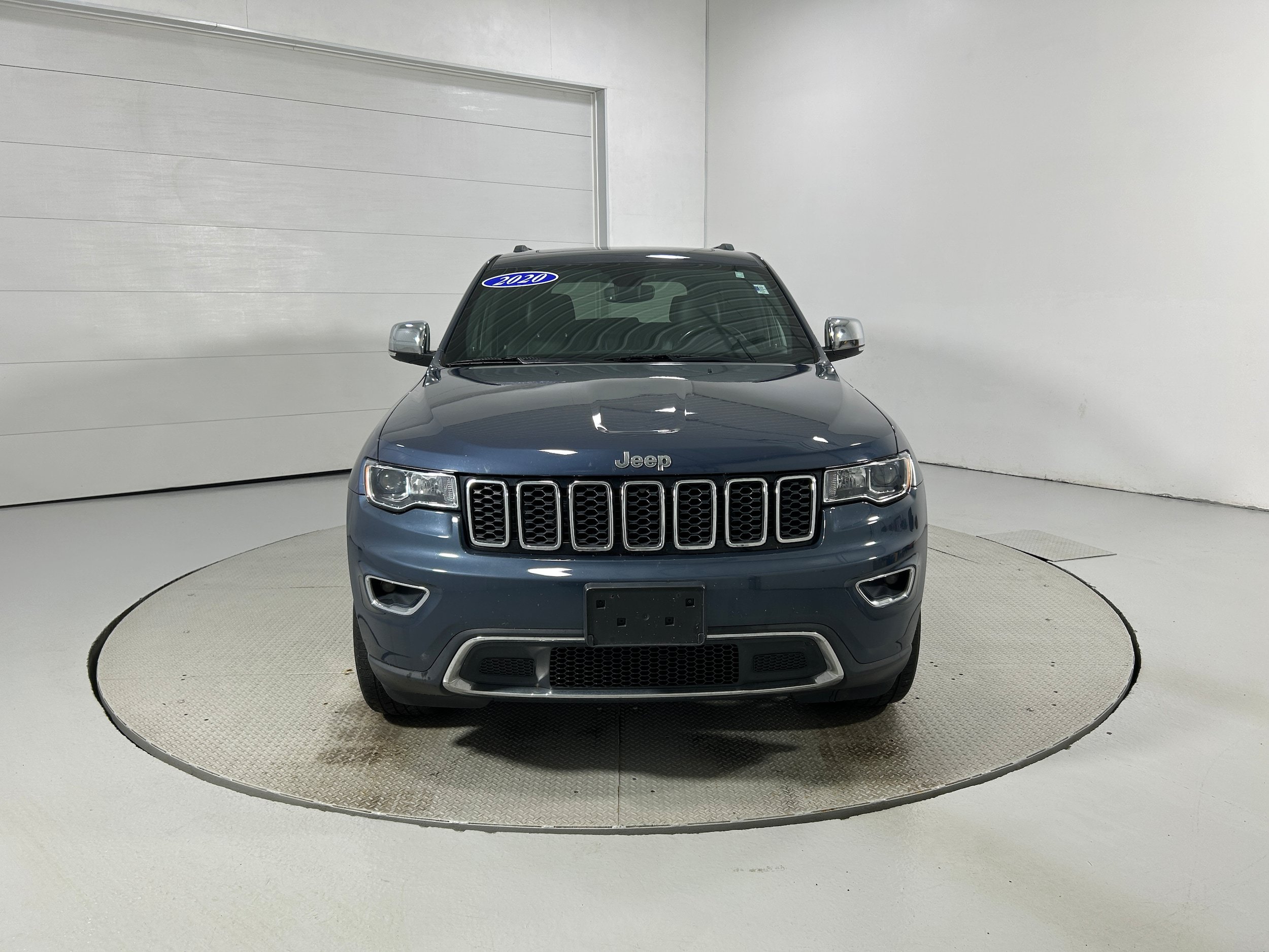 Used 2020 Jeep Grand Cherokee Limited AWD/4WD image 19