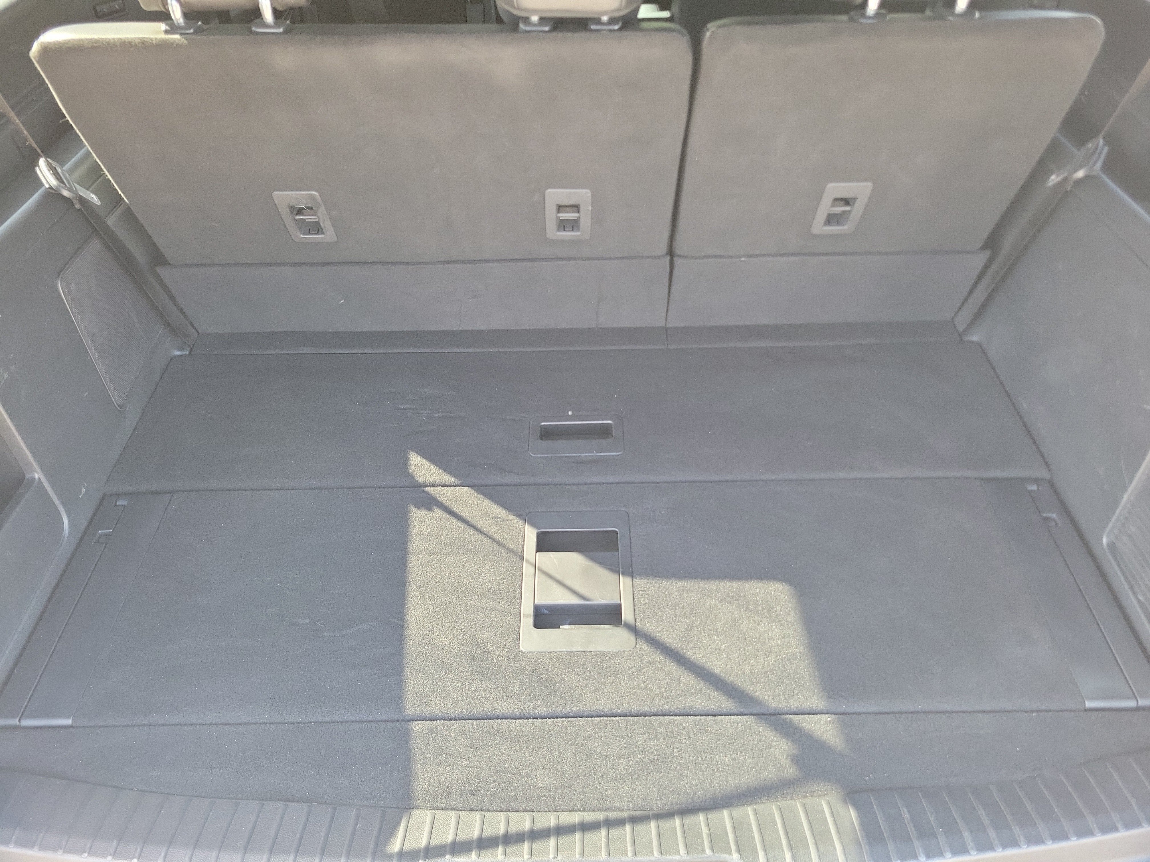 Used 2019 Ford Expedition Max Limited w/ Equipment Group 303A RWD image 17