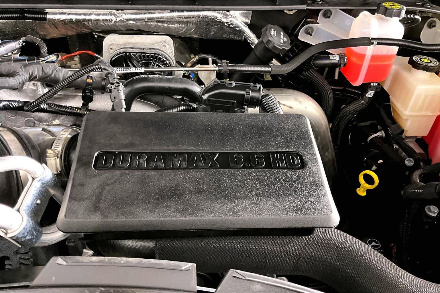 Certified 2025 GMC Sierra 2500 AT4X w/ AT4X AEV Edition AWD/4WD image 32