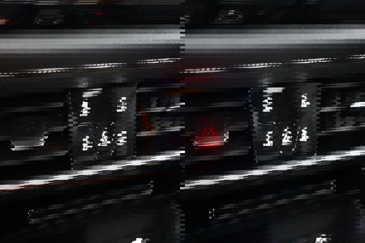 Used 2024 Volkswagen Atlas SE image 29