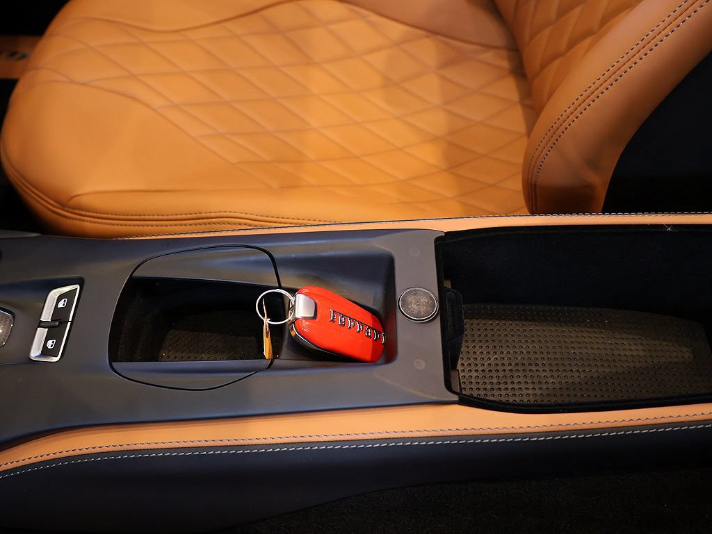 Certified 2022 Ferrari 812 GTS RWD image 67