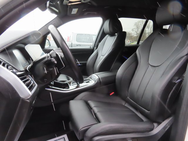 Used 2020 BMW X5 xDrive40i w/ Premium Package image 19