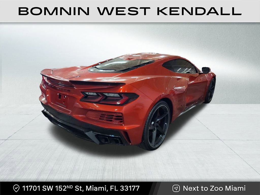 Used 2025 Chevrolet Corvette E-Ray w/ Stealth Interior Trim Package image 4