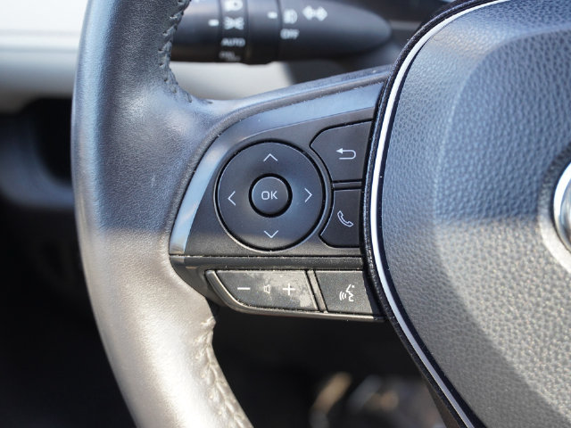 Used 2019 Toyota RAV4 XLE Premium FWD image 44