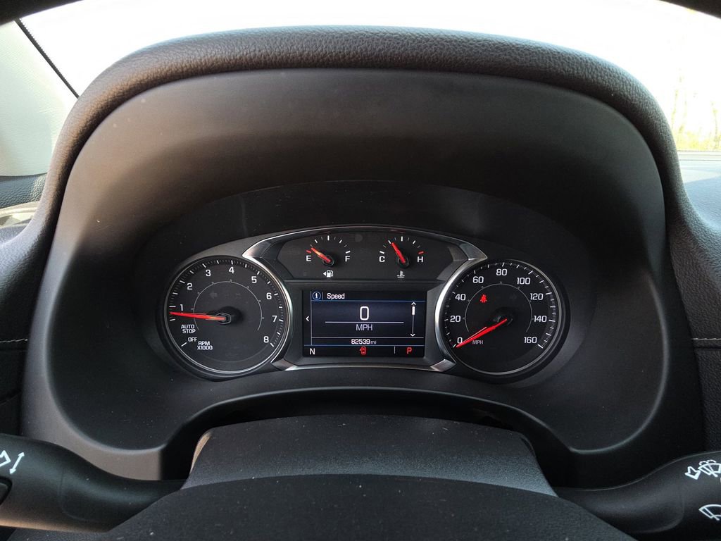Used 2023 GMC Terrain SLE image 16