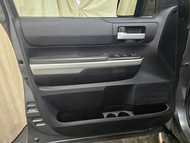 Used 2014 Toyota Tundra SR5 w/ SR5 Upgrade Package image 14