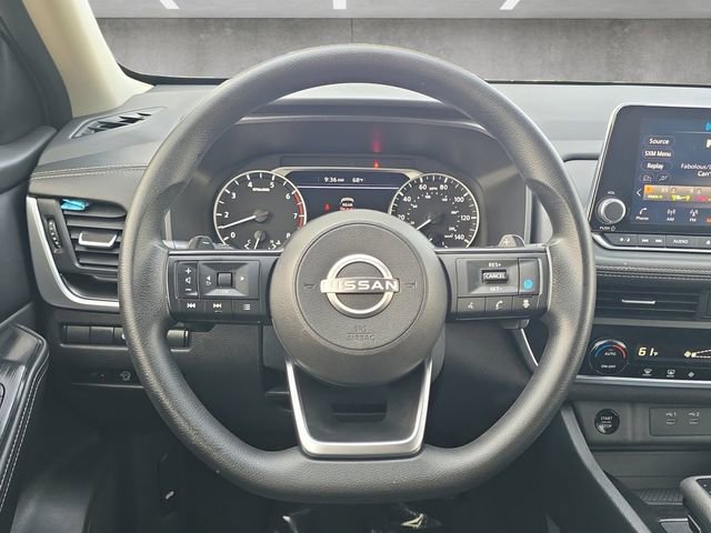 Used 2024 Nissan Rogue SV image 21