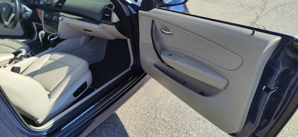 Used 2013 BMW 128i Convertible image 16