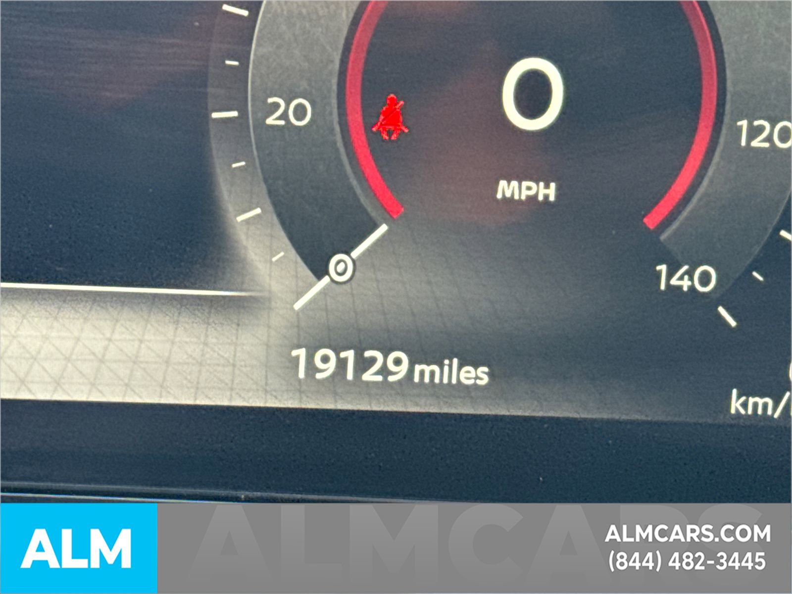 Used 2023 Nissan Ariya AWD image 32