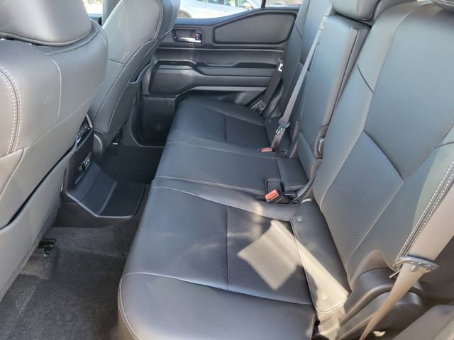 Used 2025 Toyota Land Cruiser image 23