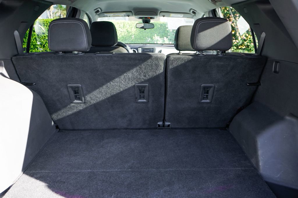 Used 2022 Chevrolet Equinox LS w/ LS Convenience Package FWD image 9