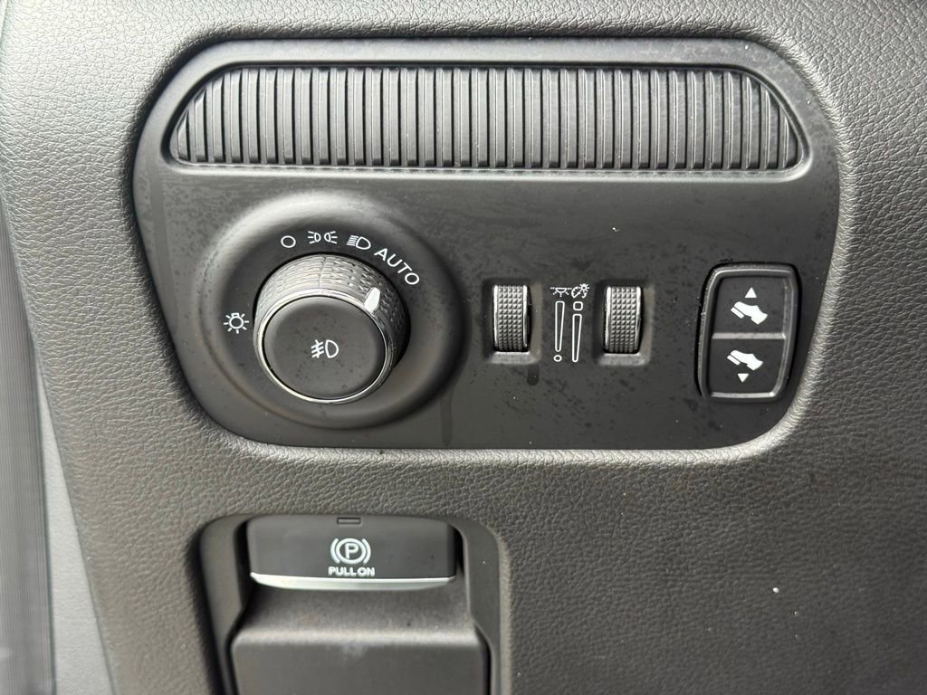 Used 2022 Jeep Wagoneer Series I w/ Convenience Group I image 17