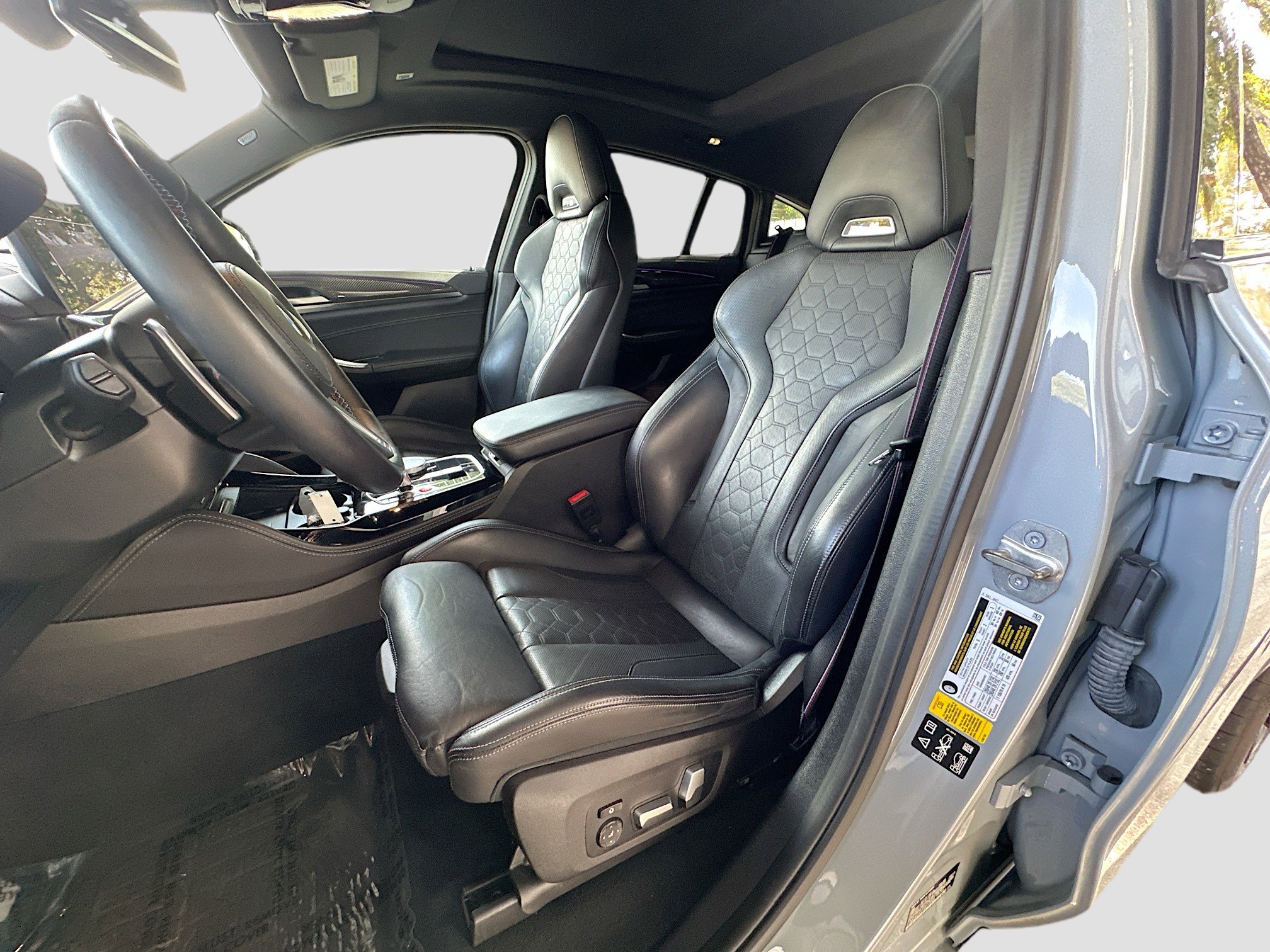 Used 2023 BMW X4 M w/ Competition Package image 22