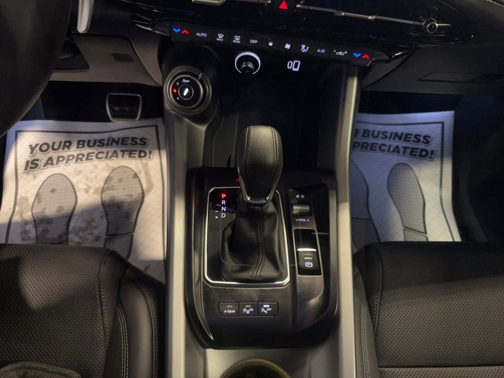 Used 2024 Alfa Romeo Tonale Veloce image 17