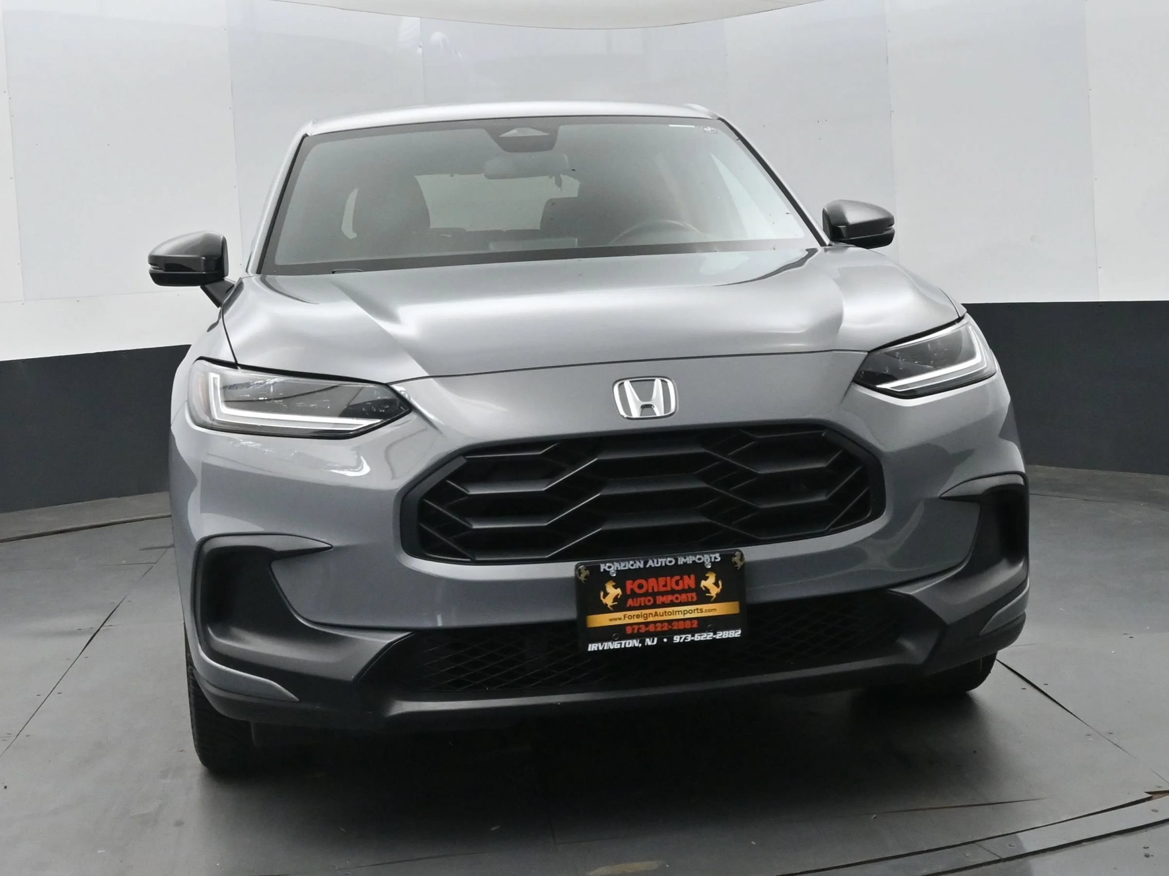 Used 2025 Honda HR-V Sport image 3