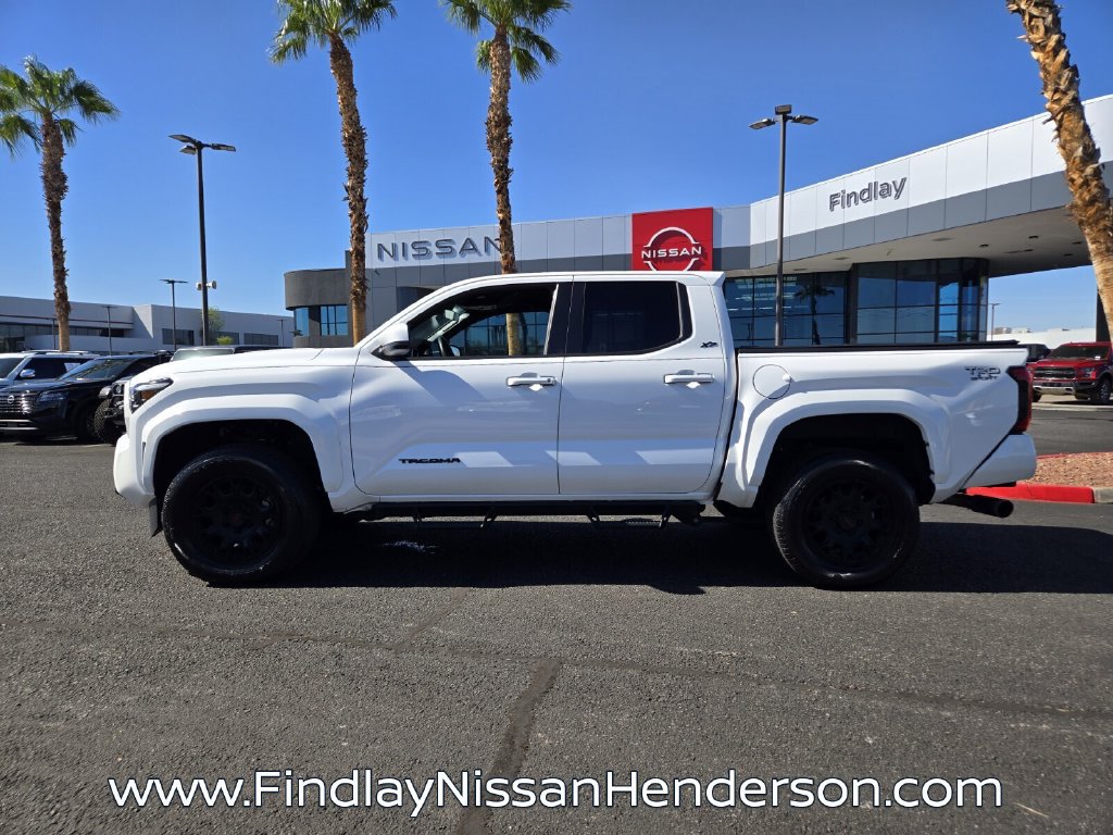 Used 2024 Toyota Tacoma TRD Sport RWD image 3