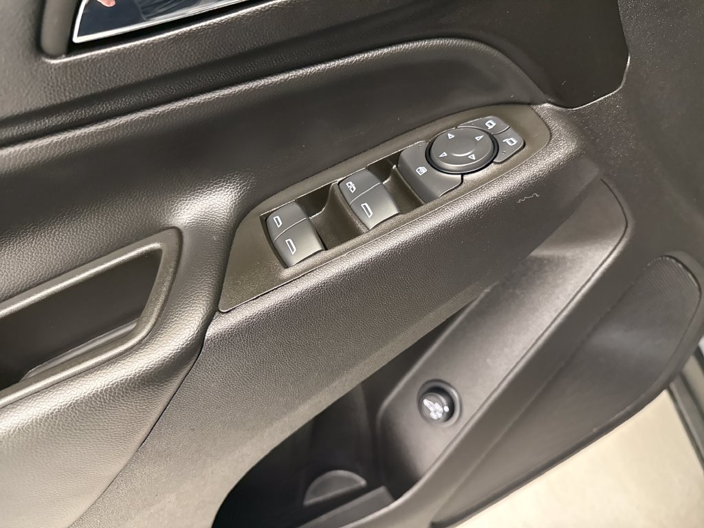 Used 2024 Chevrolet Equinox LT w/ LPO, Floor Liner Package AWD/4WD image 14