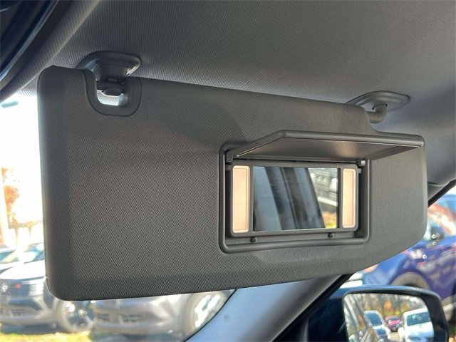 Used 2022 Jeep Grand Cherokee L Limited w/ Black Appearance Package image 29