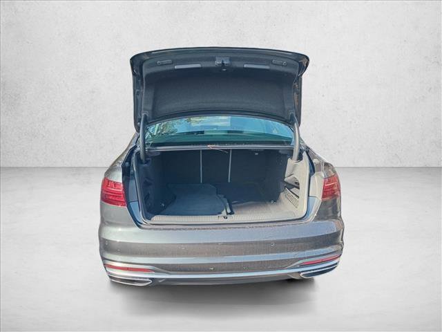 Used 2023 Audi A4 2.0T Premium w/ Convenience Package image 7