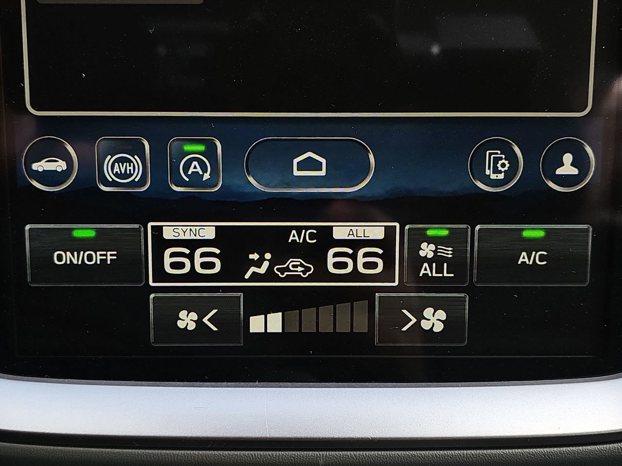 Certified 2025 Subaru Crosstrek 2.0i Premium image 26