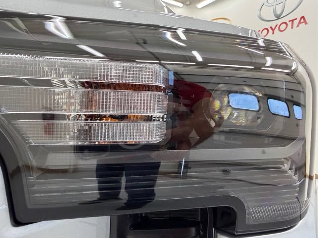 New 2026 Toyota Tacoma SR5 AWD/4WD image 14