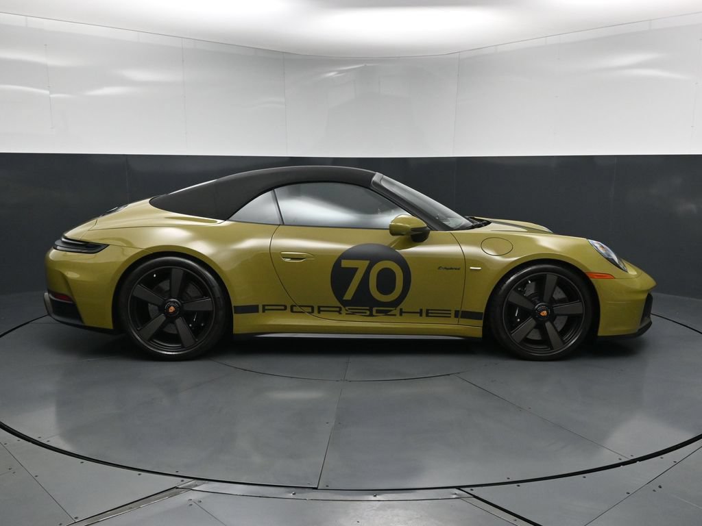 Certified 2026 Porsche 911 GTS RWD image 18