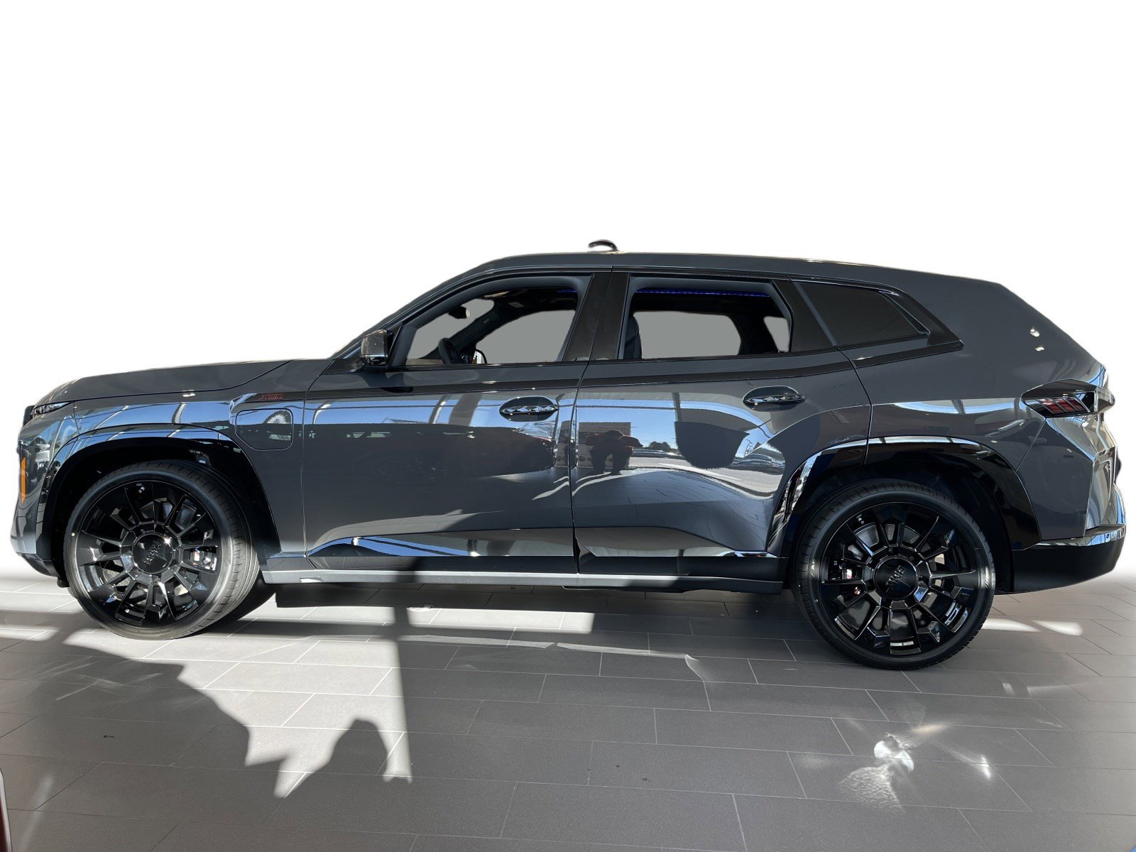 New 2026 BMW XM Label Red image 23