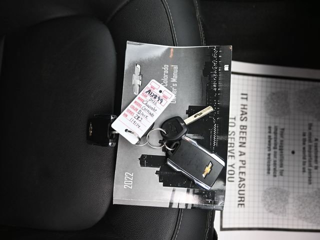 Used 2022 Chevrolet Colorado ZR2 image 9