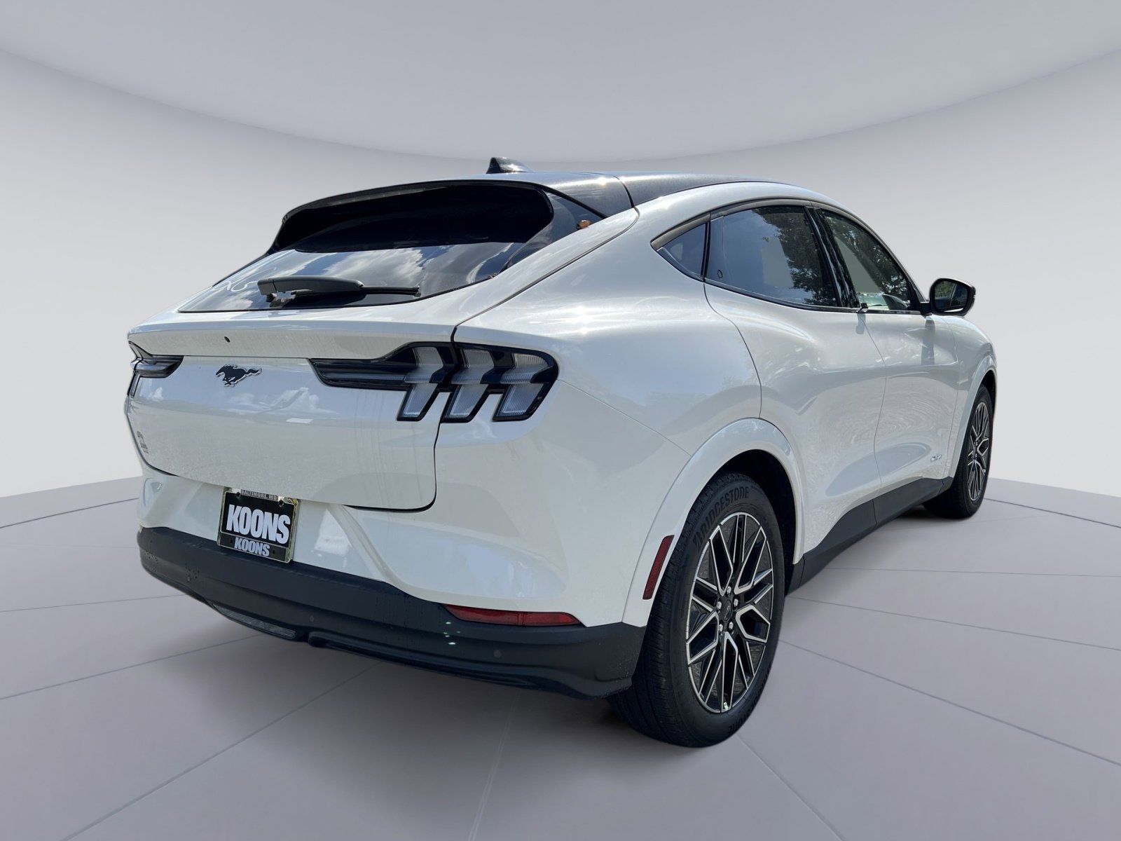 New 2025 Ford Mustang Mach-E Premium image 7