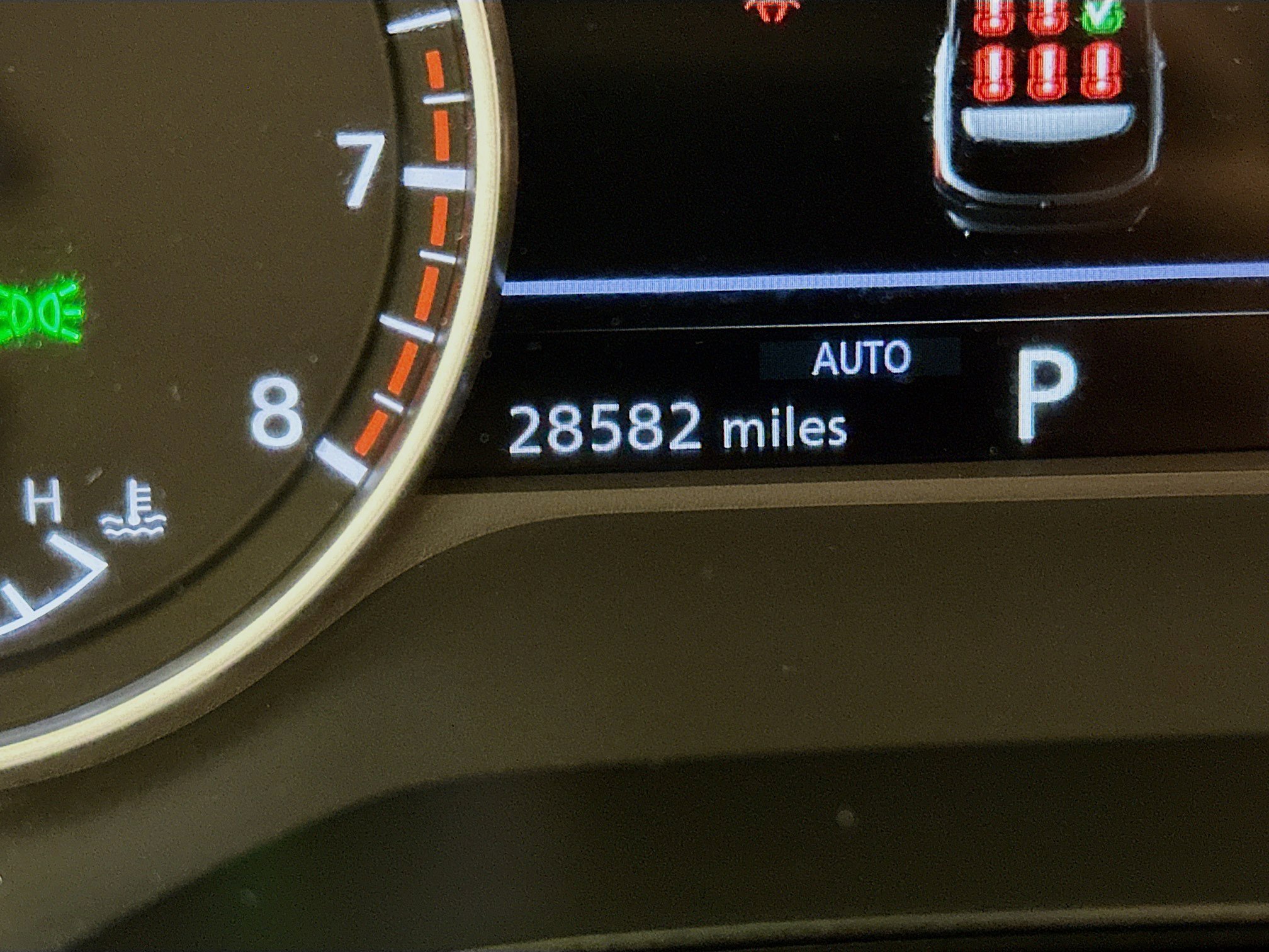 Used 2024 Nissan Pathfinder SV image 19