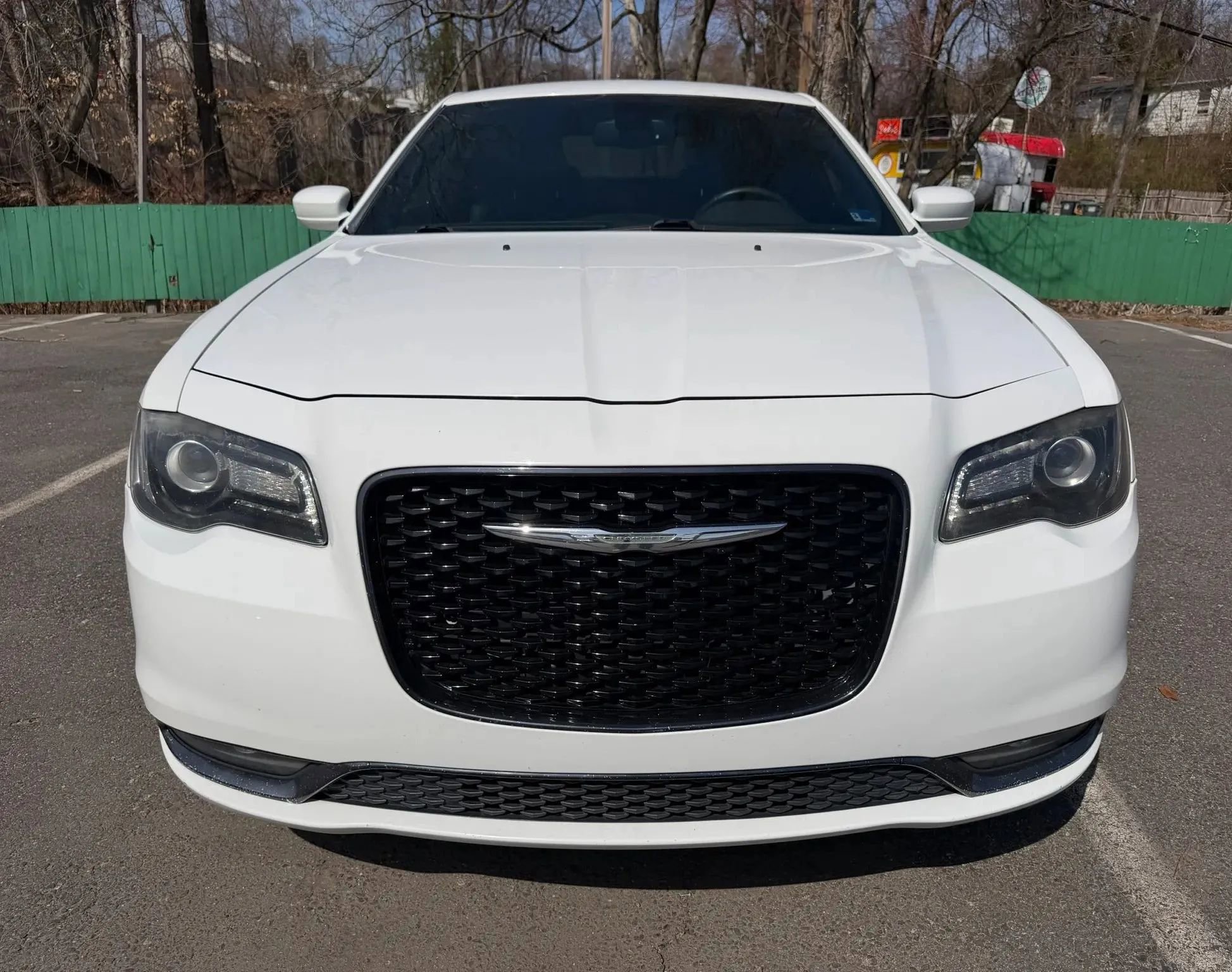 Used 2016 Chrysler 300 S image 2