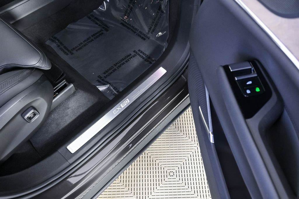 Certified 2025 Volvo EX90 Plus AWD/4WD image 26
