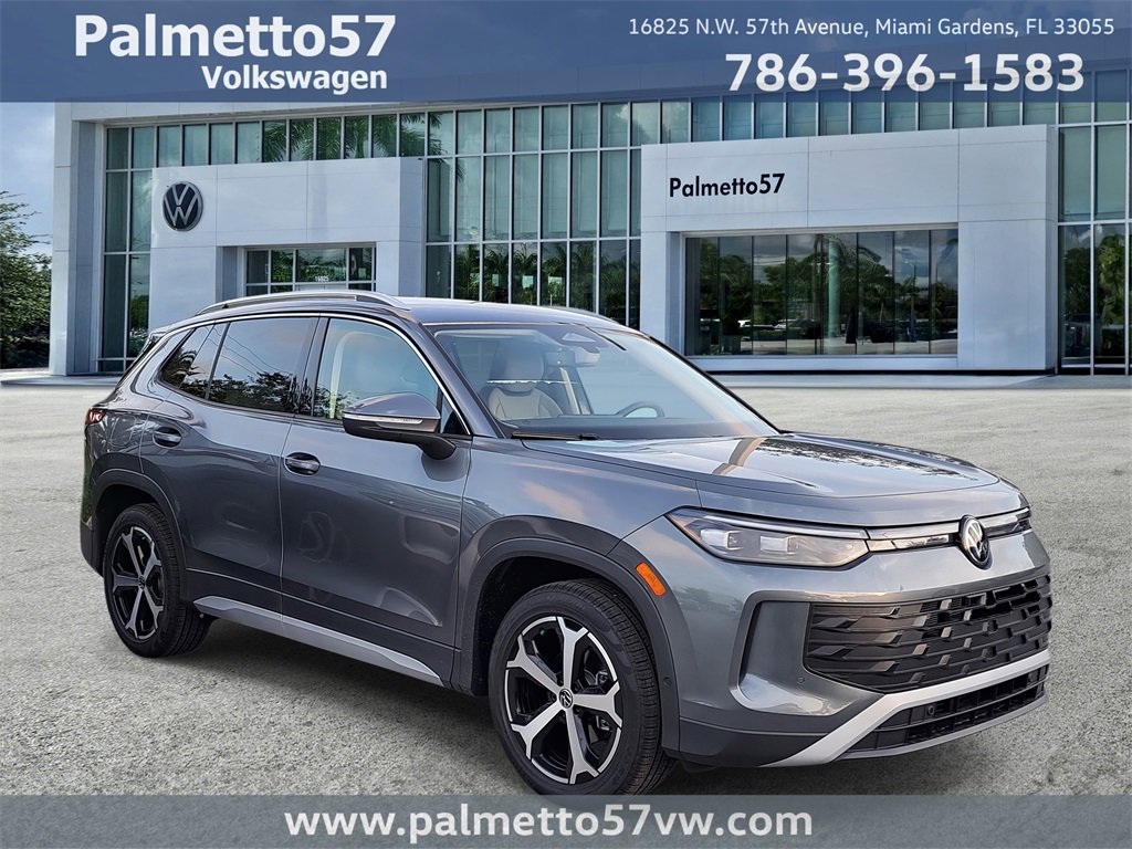 New 2025 Volkswagen Tiguan SE