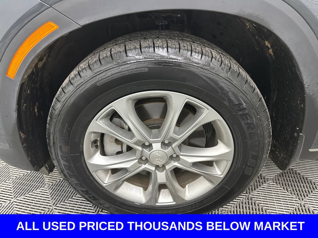 Used 2022 Hyundai Palisade SE FWD image 11