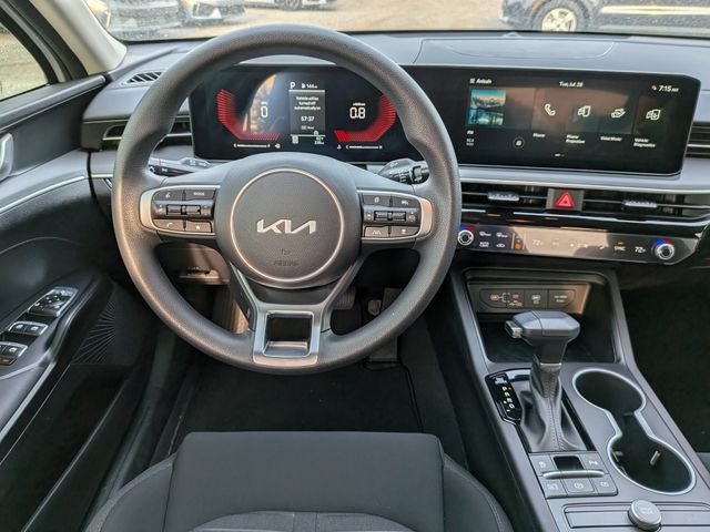 New 2026 Kia K5 LXS FWD image 17