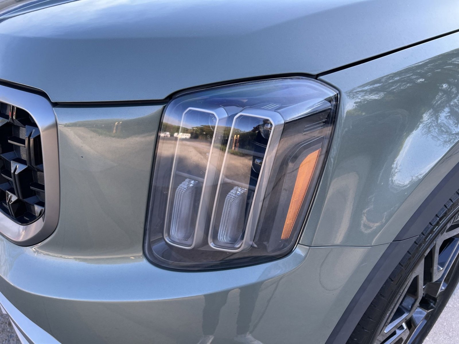 Used 2023 Kia Telluride EX X-Line image 14