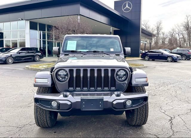 Used 2021 Jeep Wrangler Unlimited Sahara image 2