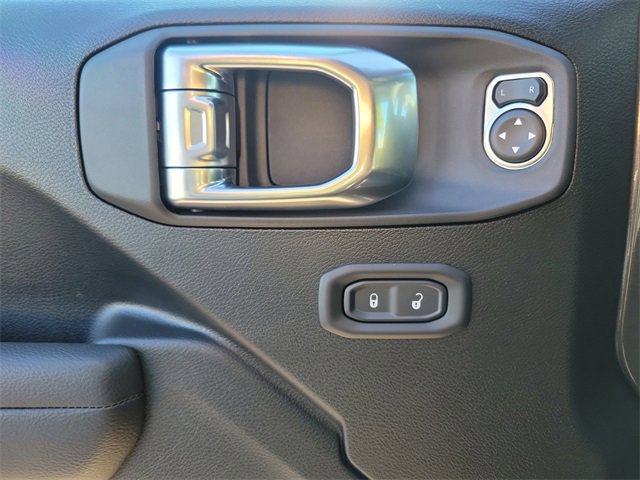 New 2026 Jeep Gladiator Sport image 16