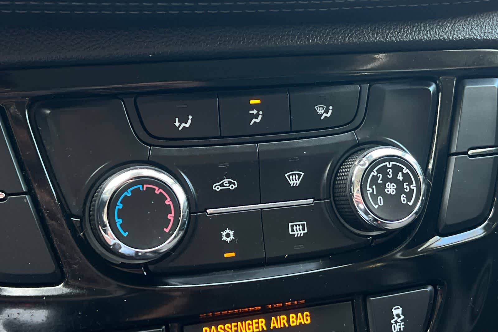 Used 2019 Buick Encore Preferred FWD image 23