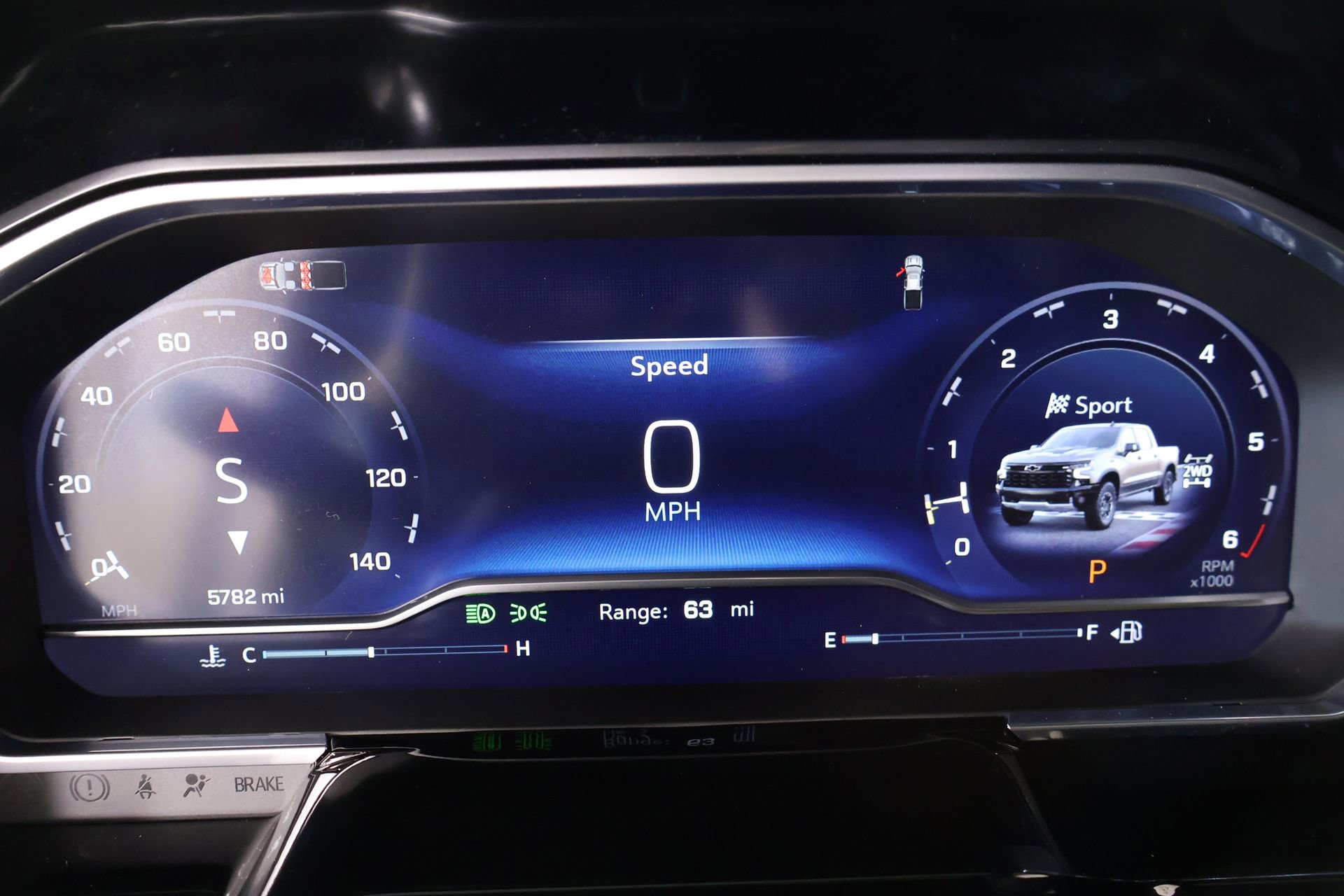 Used 2025 Chevrolet Silverado 1500 ZR2 w/ Technology Package image 4